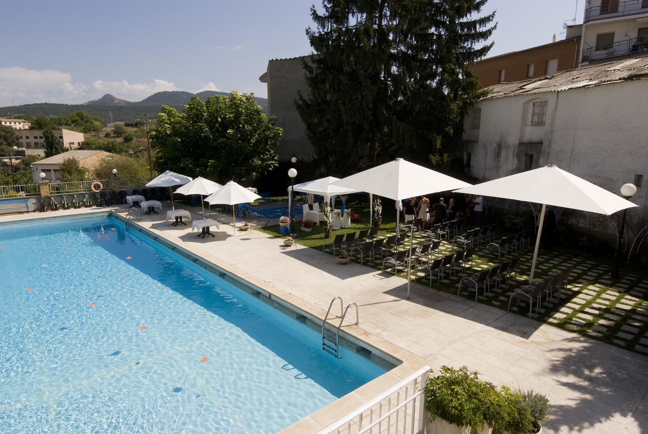 Hotel Segle XX Tremp Kültér fotó